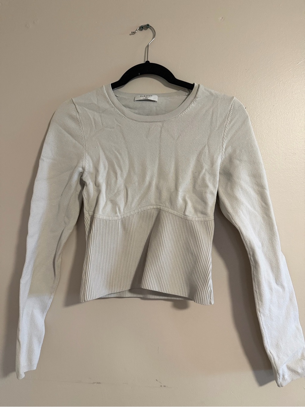 Babaton Light Cream Long-Sleeve Ribbed Hem Top